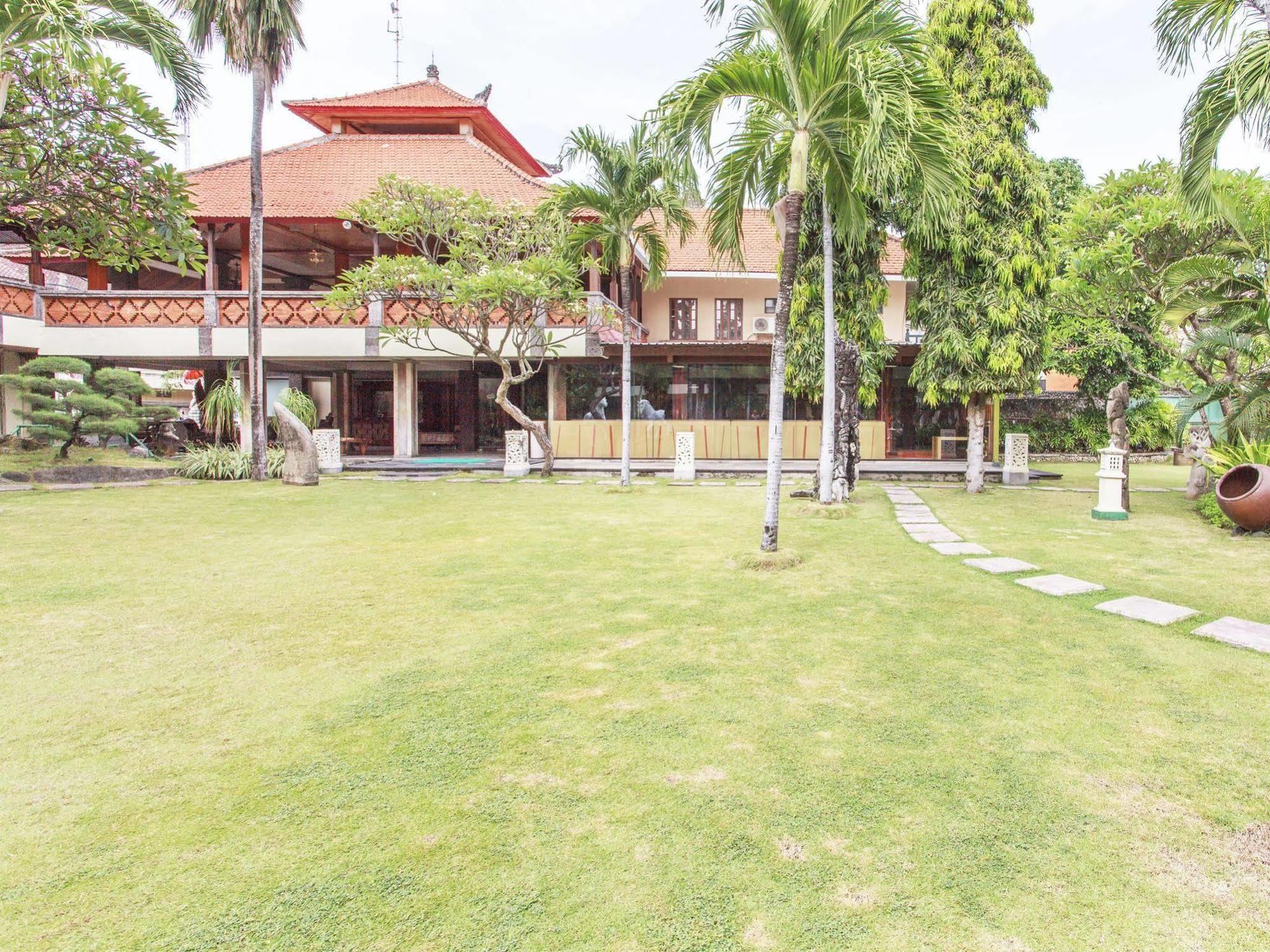 Bali Bungalo Hotel Kuta  Exterior photo